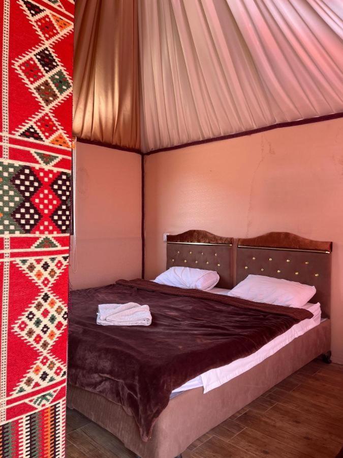 Bedouin Life Camp Hotel Wadi Rum Ngoại thất bức ảnh