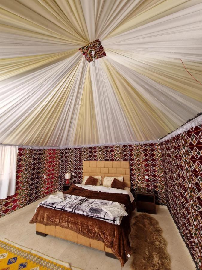 Bedouin Life Camp Hotel Wadi Rum Ngoại thất bức ảnh